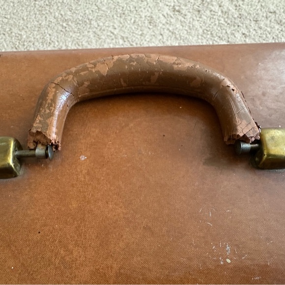 Vintage MCM Samsonite Brown Makeup Train Case - Picture 3 of 15